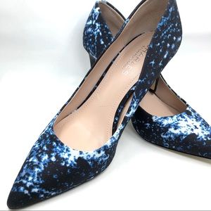 CHARLES by Charles David Galaxy Print Pumps